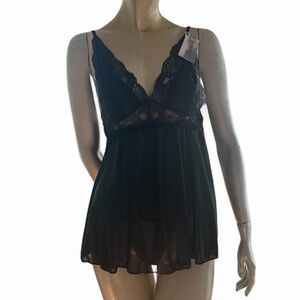 Escante Satin & Lace Babydoll- NWT- l/xl